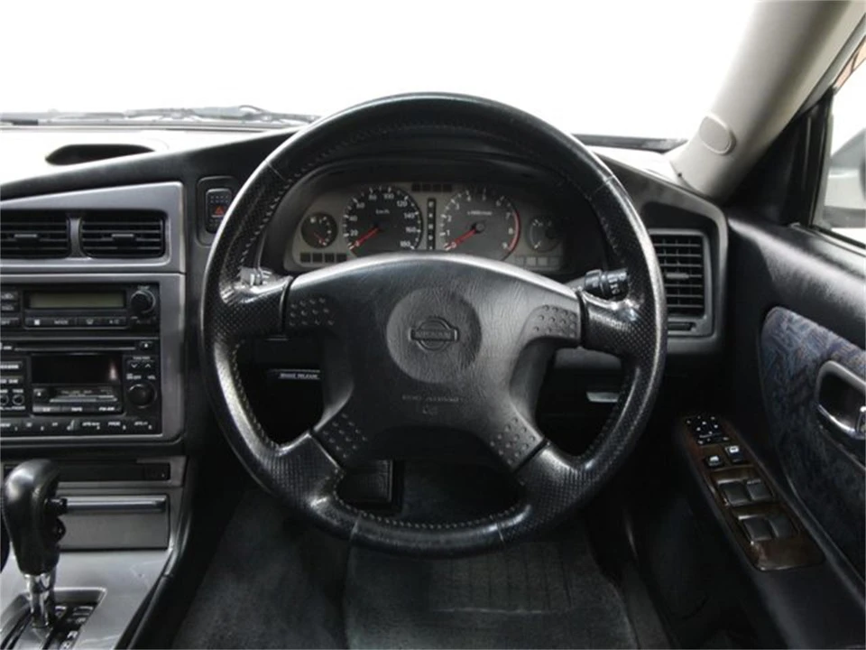 1997 Nissan Stagea 1st Gen - Image 10 of 31