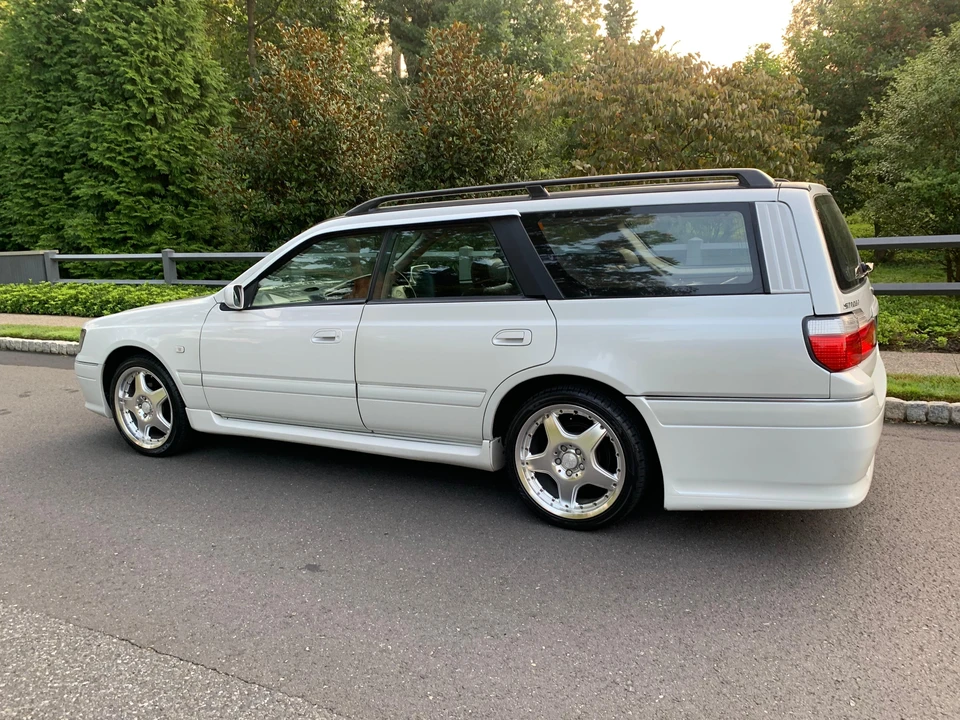 1997 Nissan Stagea 1st Gen - Image 16 of 31