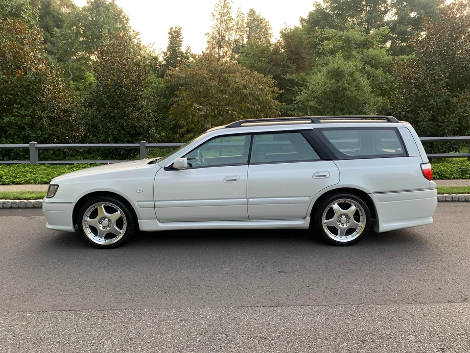 1997 Nissan Stagea 1st Gen - Image 15 of 31