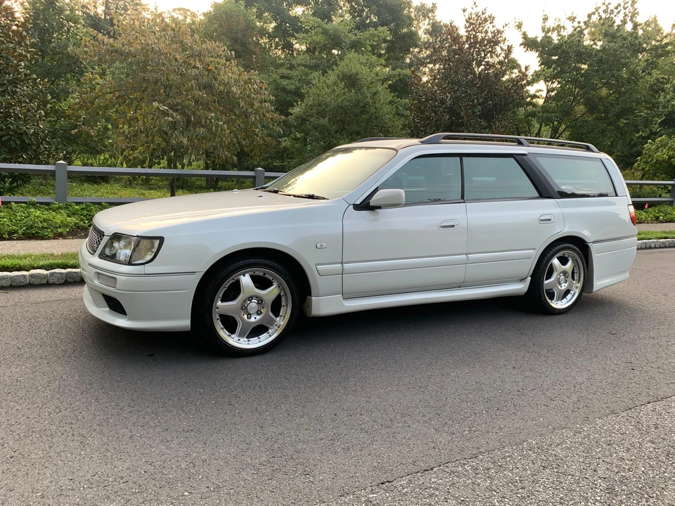 1997 Nissan Stagea 1st Gen - Image 13 of 31