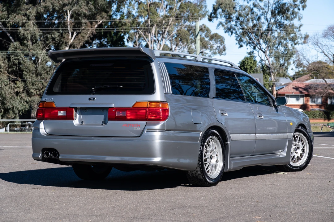 1997 Nissan Stagea 1st Gen - Image 13 of 31