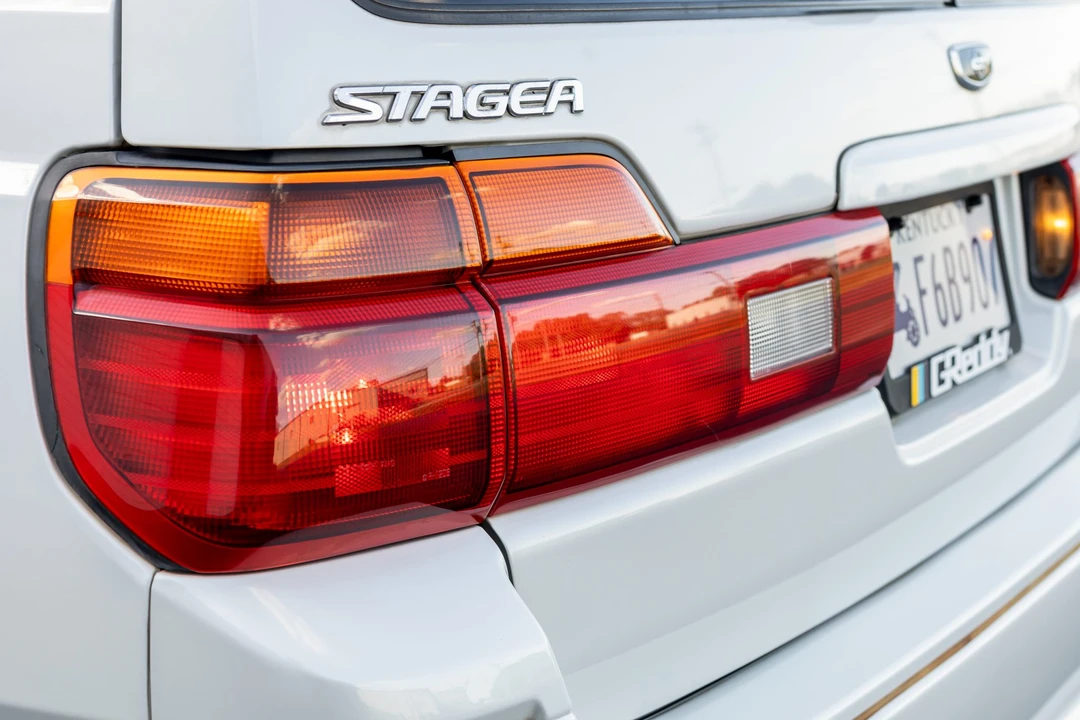 1997 Nissan Stagea 1st Gen - Image 16 of 31