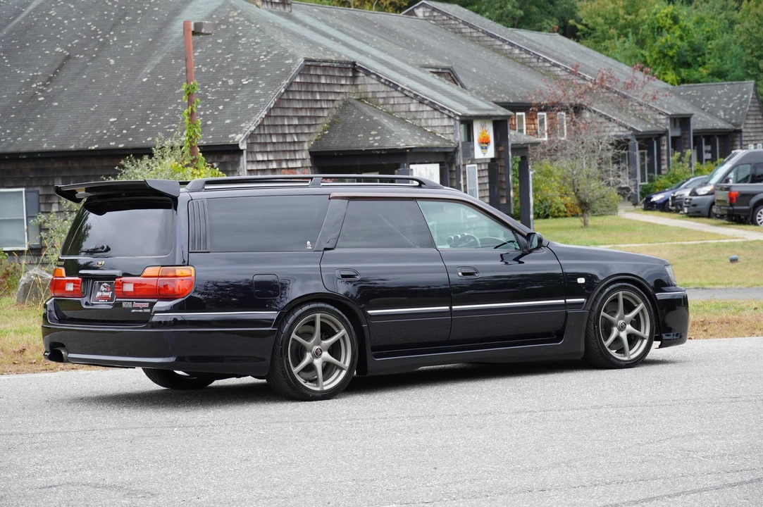 1997 Nissan Stagea 1st Gen - Image 10 of 31