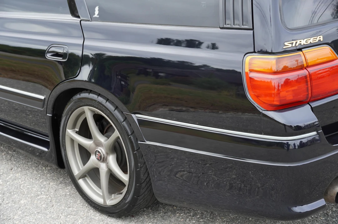 1997 Nissan Stagea 1st Gen - Image 28 of 31