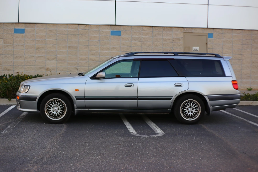 1997 Nissan Stagea 1st Gen - Image 10 of 21