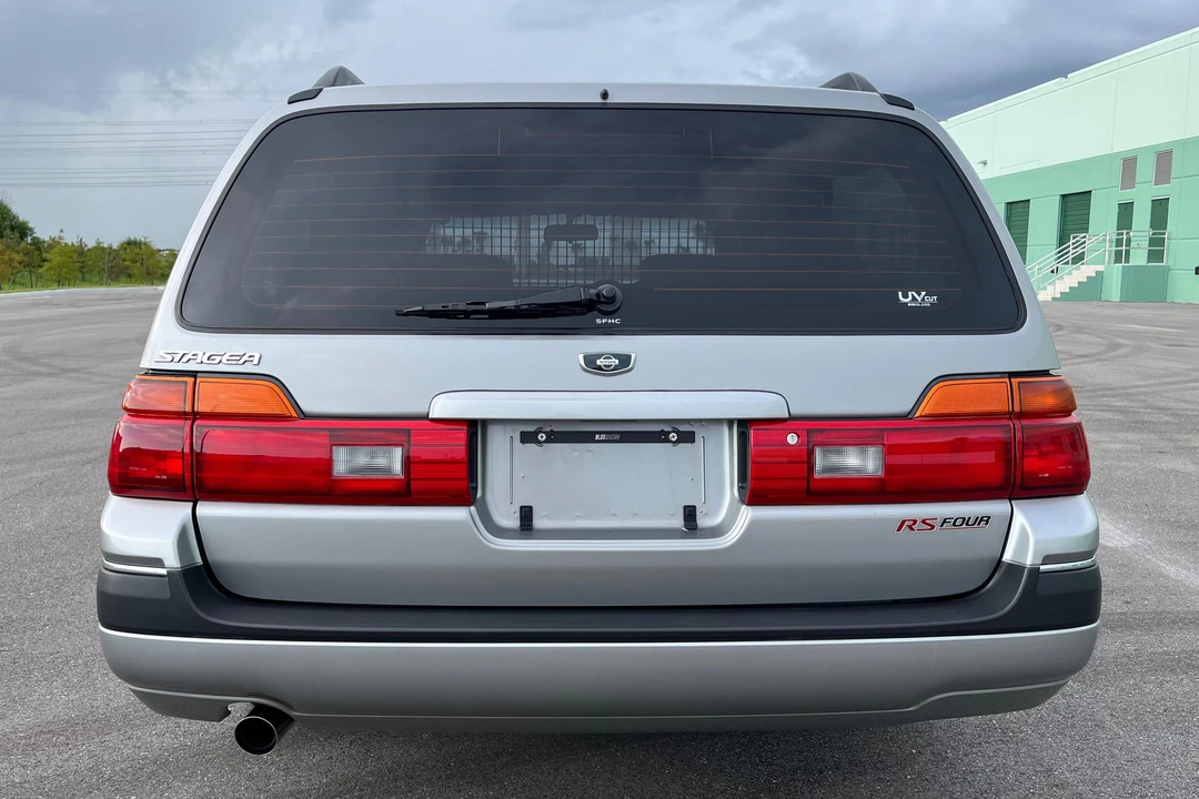 1997 Nissan Stagea 1st Gen - Image 5 of 31
