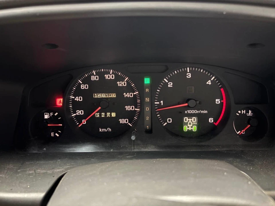 1997 Nissan Pathfinder 2nd Gen - Image 18 of 31