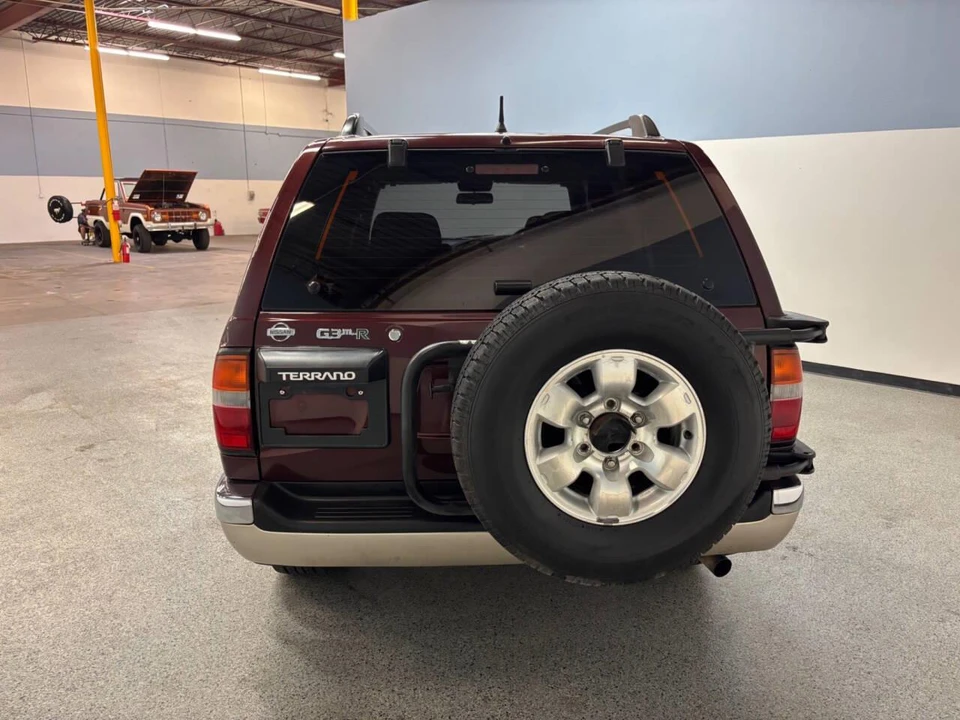 1997 Nissan Pathfinder 2nd Gen - Image 4 of 31