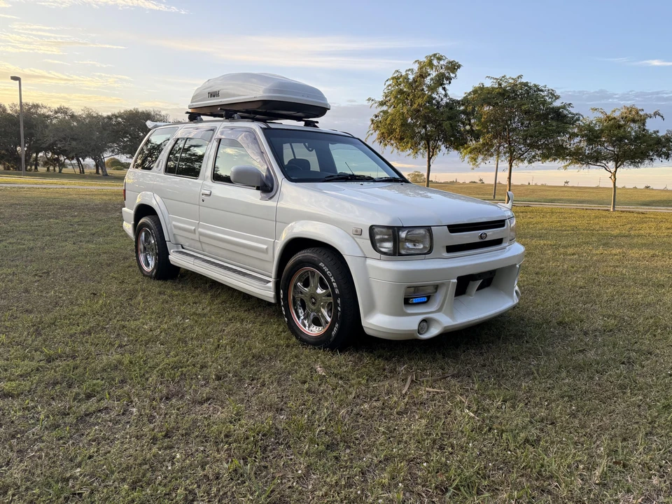 1997 Nissan Pathfinder 2nd Gen - Image 7 of 31