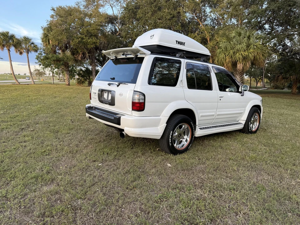 1997 Nissan Pathfinder 2nd Gen - Image 10 of 31