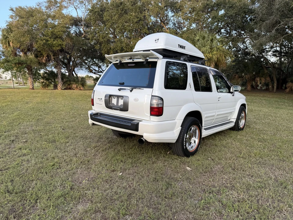 1997 Nissan Pathfinder 2nd Gen - Image 11 of 31