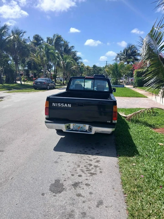 1997 Nissan Z - Image 2 of 4