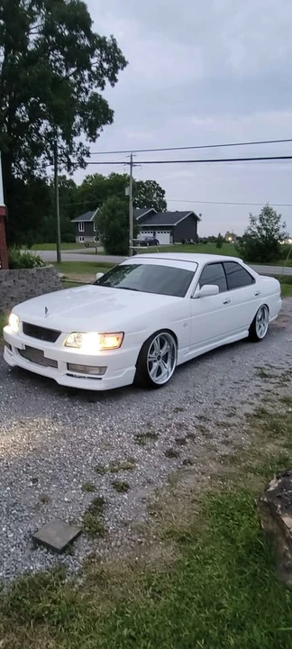 1997 Nissan Laurel 8th Gen - Image 2 of 6
