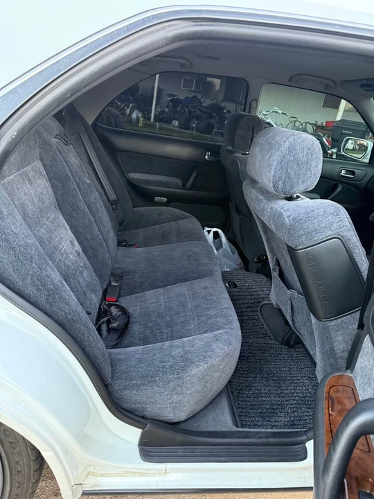 1997 Nissan Cedric 9th Gen - Image 10 of 12