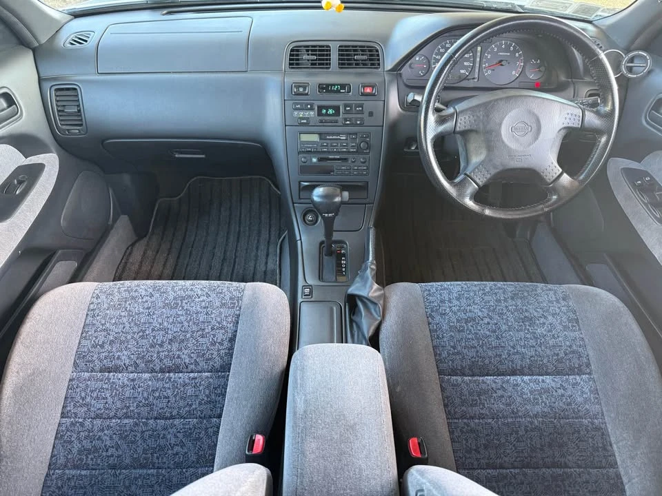 1997 Nissan Maxima 4th Gen - Image 10 of 20
