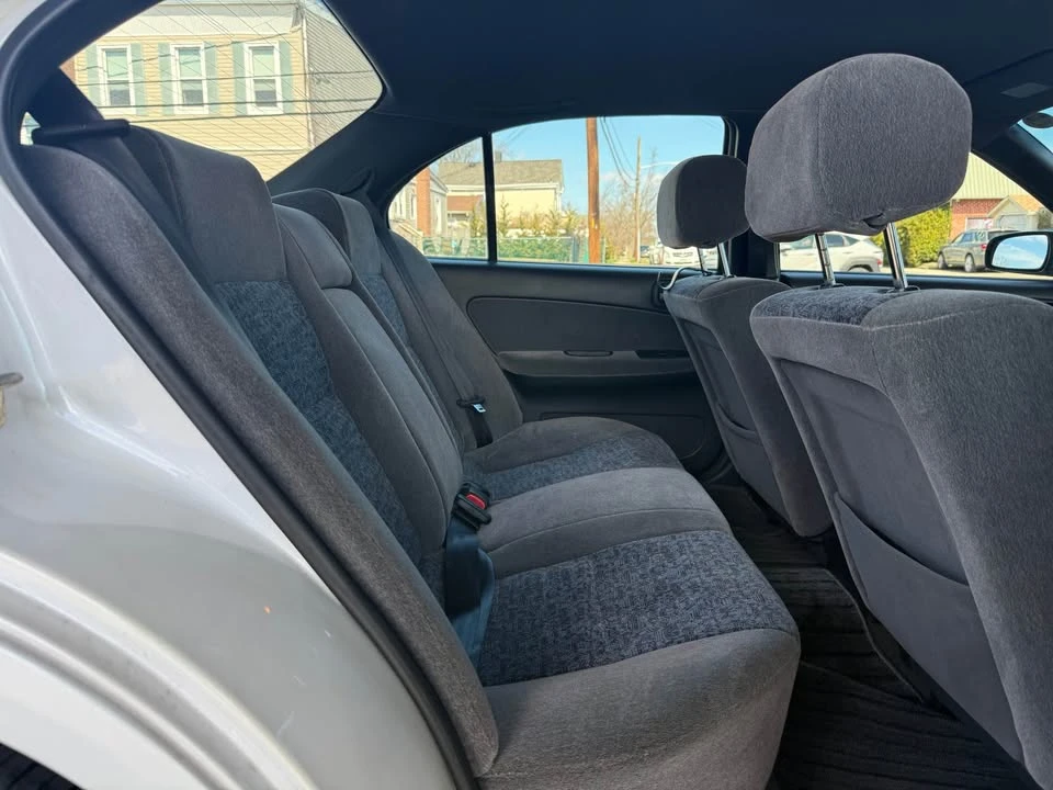 1997 Nissan Maxima 4th Gen - Image 13 of 20