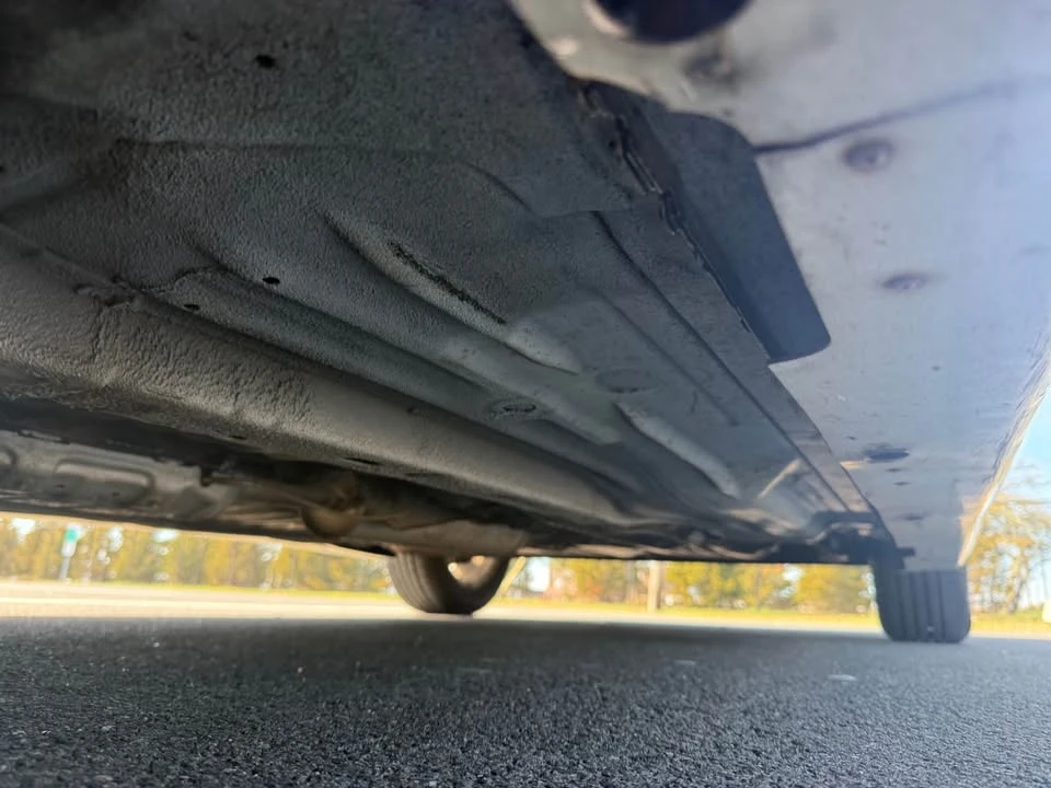 1997 Nissan Maxima 4th Gen - Image 18 of 19