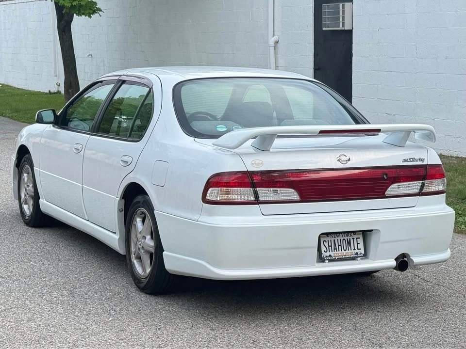 1997 Nissan Maxima 4th Gen - Image 6 of 19