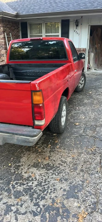 1997 Nissan Frontier 1st Gen - Image 5 of 6