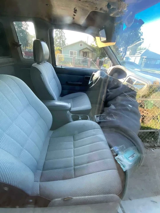 1997 Nissan Frontier 1st Gen - Image 8 of 8