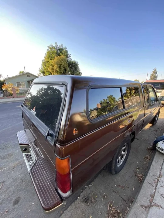 1997 Nissan Frontier 1st Gen - Image 4 of 8