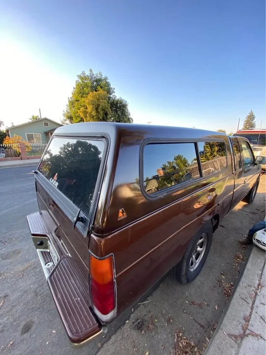 1997 Nissan Frontier 1st Gen - Image 4 of 8