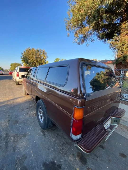 1997 Nissan Frontier 1st Gen - Image 3 of 8