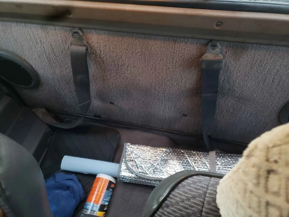 1997 Nissan Frontier 1st Gen - Image 9 of 10