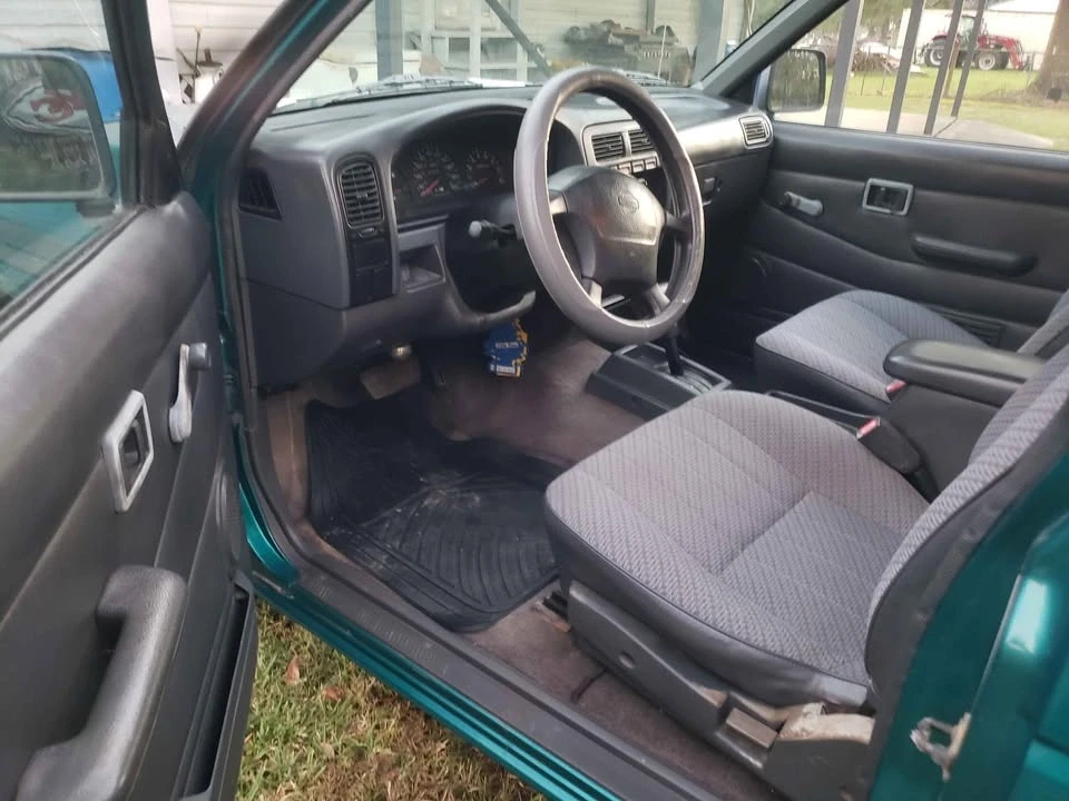 1997 Nissan Frontier 1st Gen - Image 7 of 10
