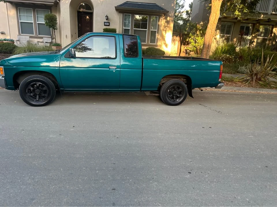 1997 Nissan Frontier 1st Gen - Image 5 of 12
