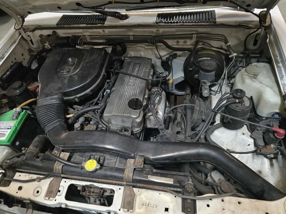 1997 Nissan Frontier 1st Gen - Image 7 of 9