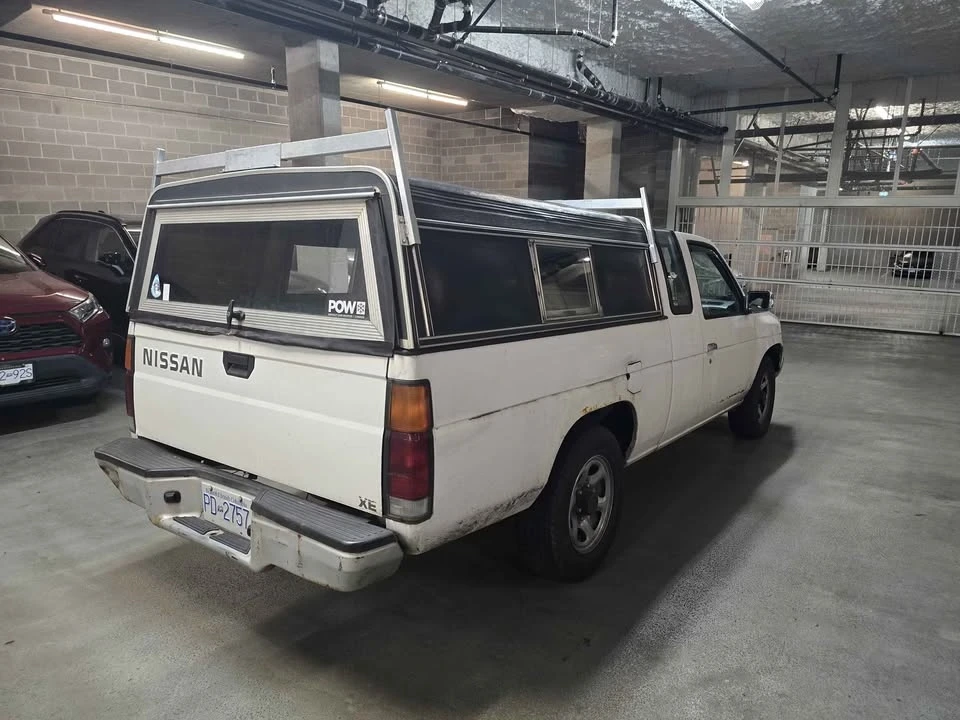 1997 Nissan Frontier 1st Gen - Image 4 of 9
