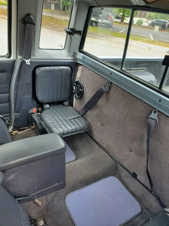 1997 Nissan Frontier 1st Gen - Image 11 of 16