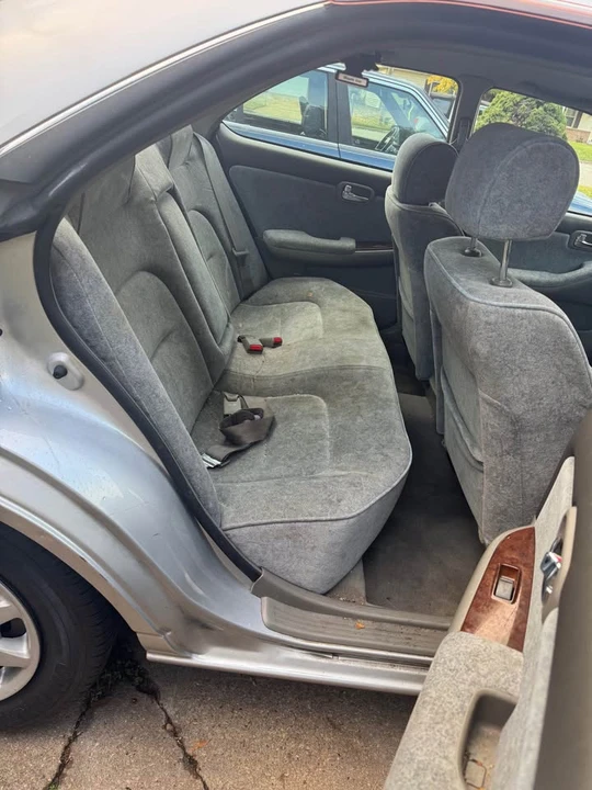 1997 Nissan Laurel 8th Gen - Image 6 of 8