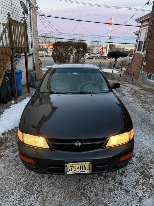 1997 Nissan Maxima 4th Gen - Image 5 of 5