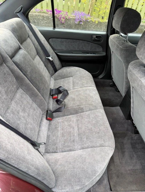 1997 Nissan Maxima 4th Gen - Image 5 of 14