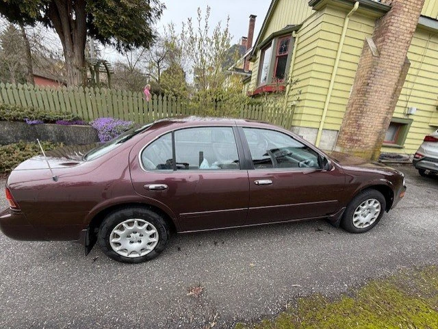1997 Nissan Maxima 4th Gen - Image 3 of 14