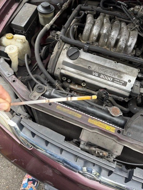 1997 Nissan Maxima 4th Gen - Image 11 of 14