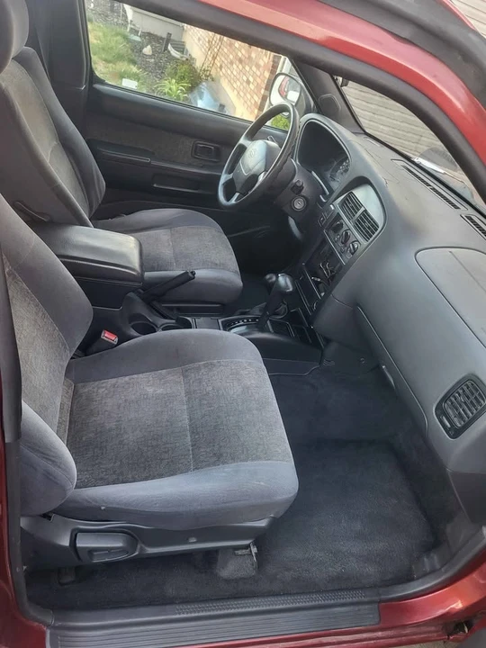1997 Nissan Pathfinder 2nd Gen - Image 8 of 15