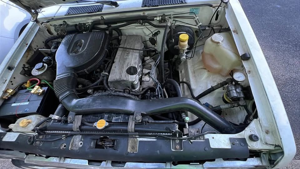 1997 Nissan Frontier 1st Gen - Image 7 of 9