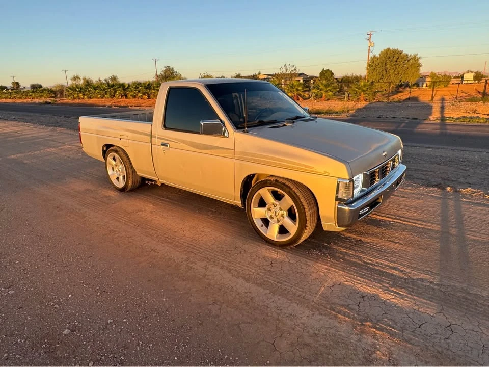 1997 Nissan Frontier 1st Gen - Image 3 of 9