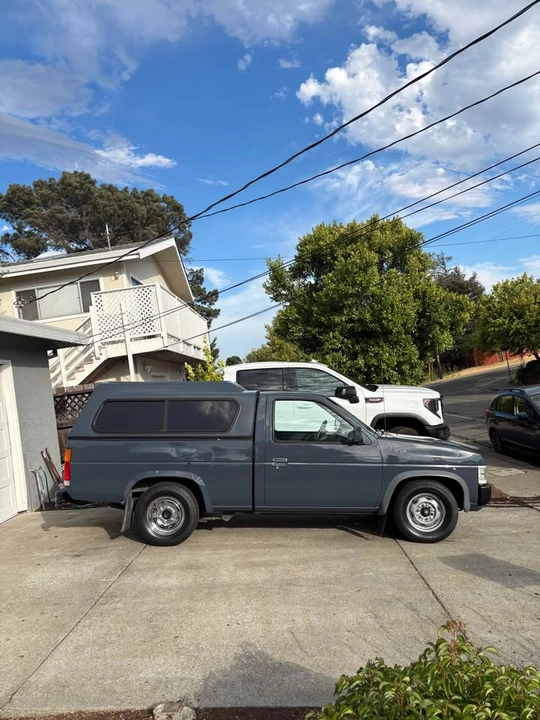 1997 Nissan Frontier - Image 7 of 10