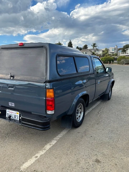 1997 Nissan Frontier - Image 8 of 10