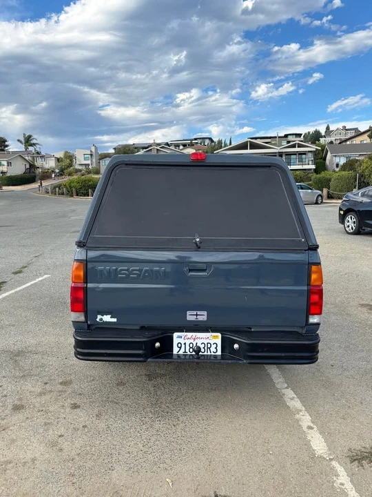 1997 Nissan Frontier - Image 10 of 10