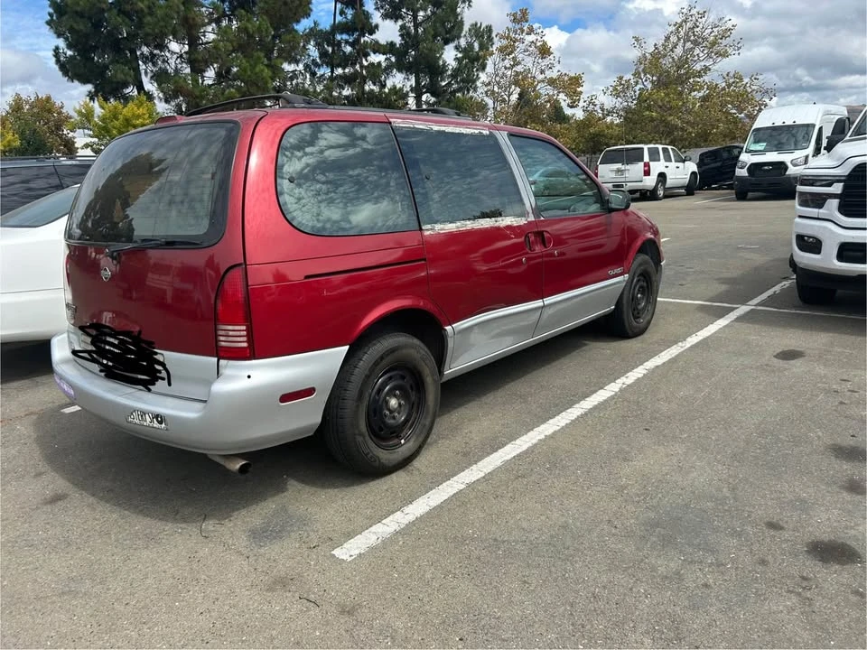 1997 Nissan Quest - Image 3 of 9