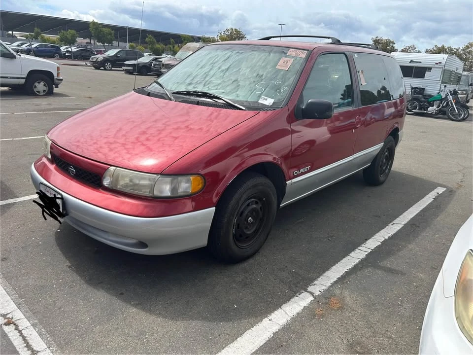 1997 Nissan Quest - Image 5 of 9