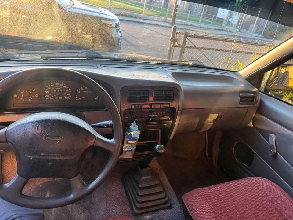 1997 Nissan Frontier 1st Gen - Image 5 of 7