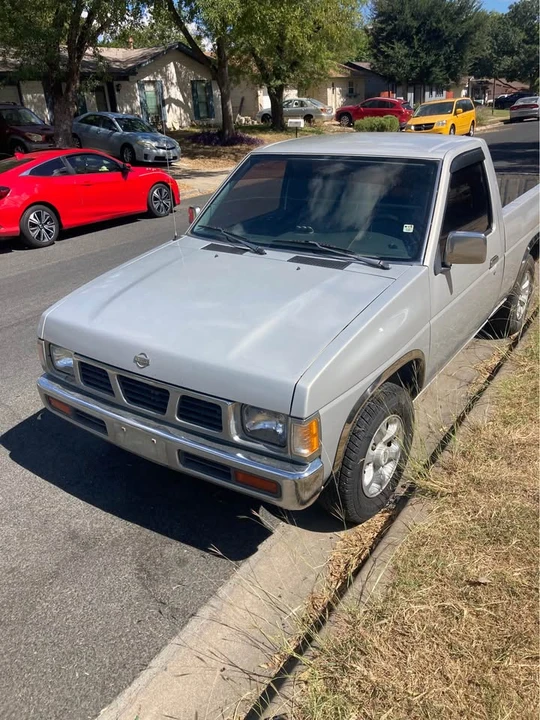 1997 Nissan Frontier 1st Gen - Image 6 of 6
