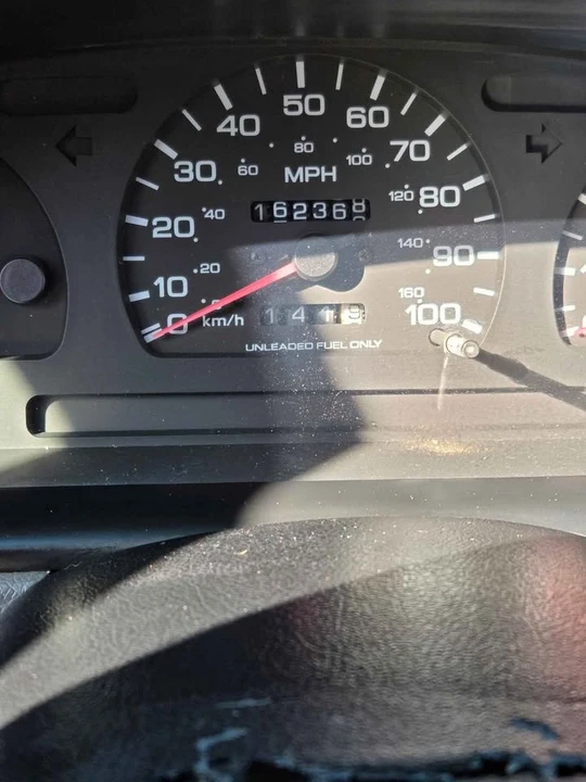 1997 Nissan Frontier 1st Gen - Image 3 of 5