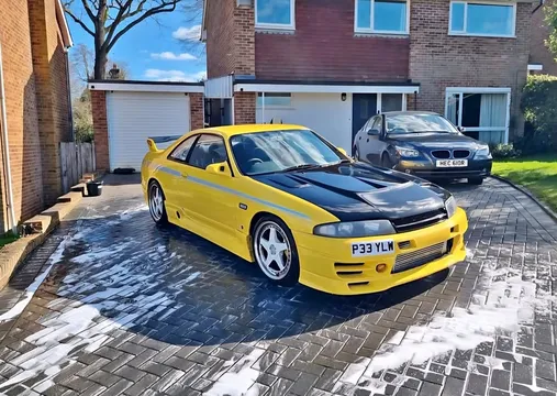1997 Nissan Skyline